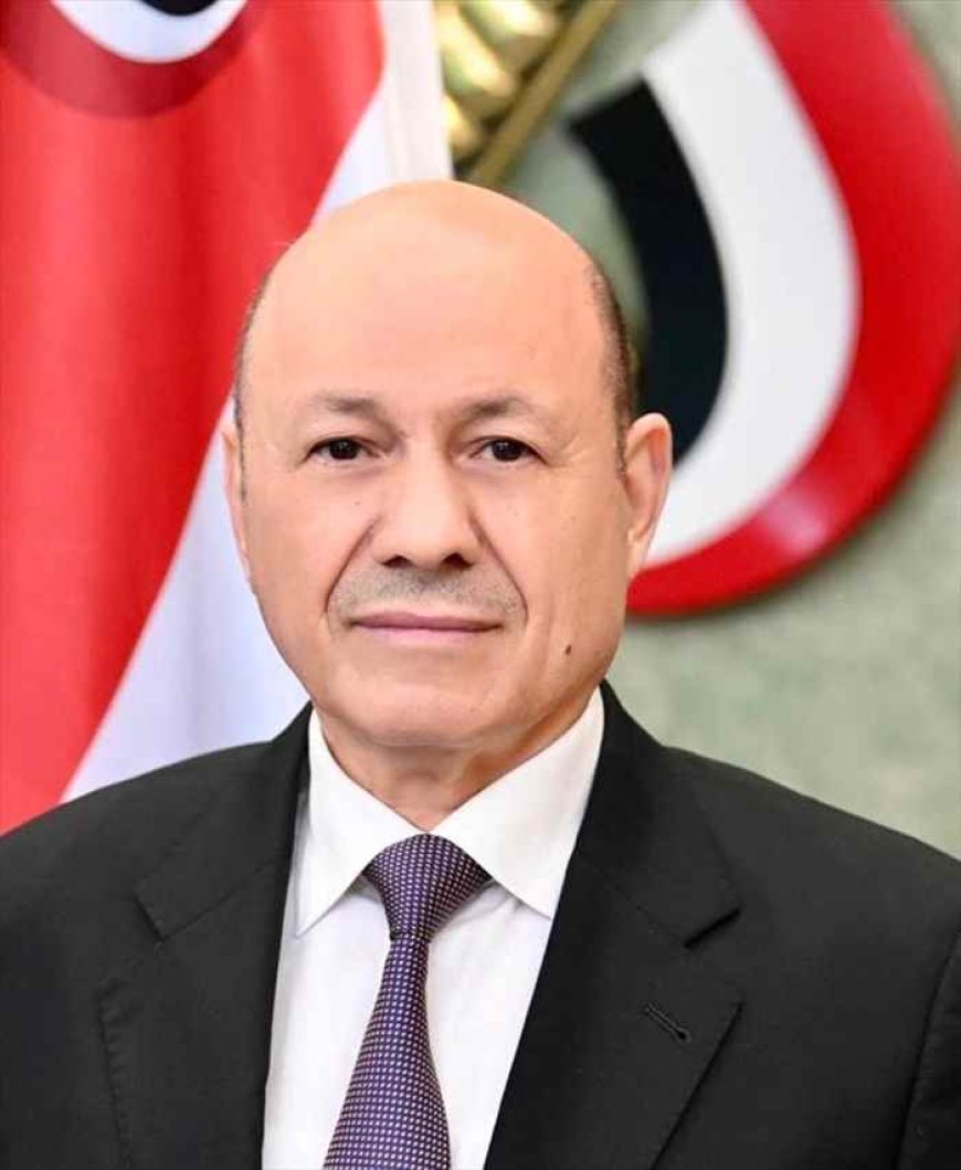 الرئيس العليمي يفاجئ اليمنيين بموقف حازم بعد تصعيد الحوثيين المتواصل
