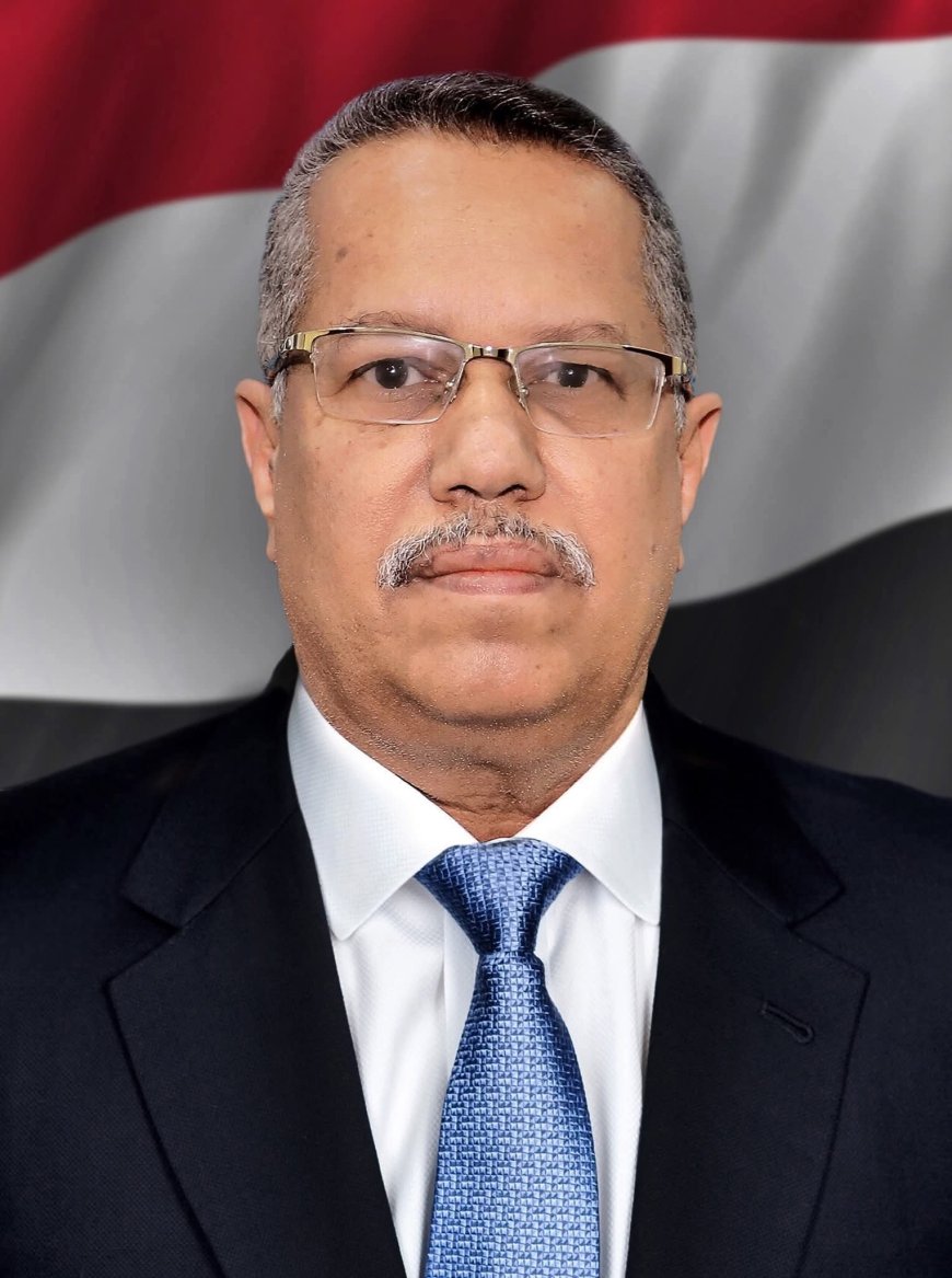 الشيخ مختار الحنكاسي يعزي الدكتور أحمد عبيد بن دغر بوفاة شقيقته
