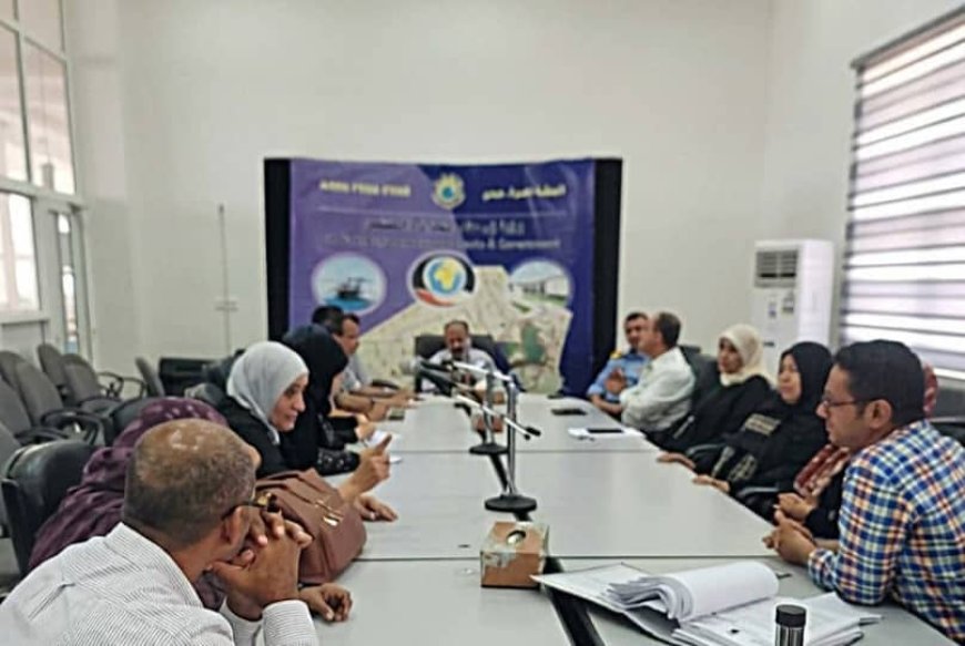 رئيس هيئة المنطقة الحرة بعدن يشدد على حماية الأراضي الاستثمارية