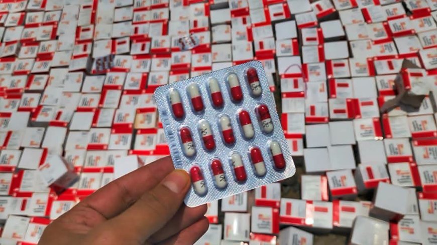 بعملية أمنية نوعية.. قوات طوق العاصمة عدن تضبط نحو 400 ألف قرص من البريجابالين في نقطة العلم