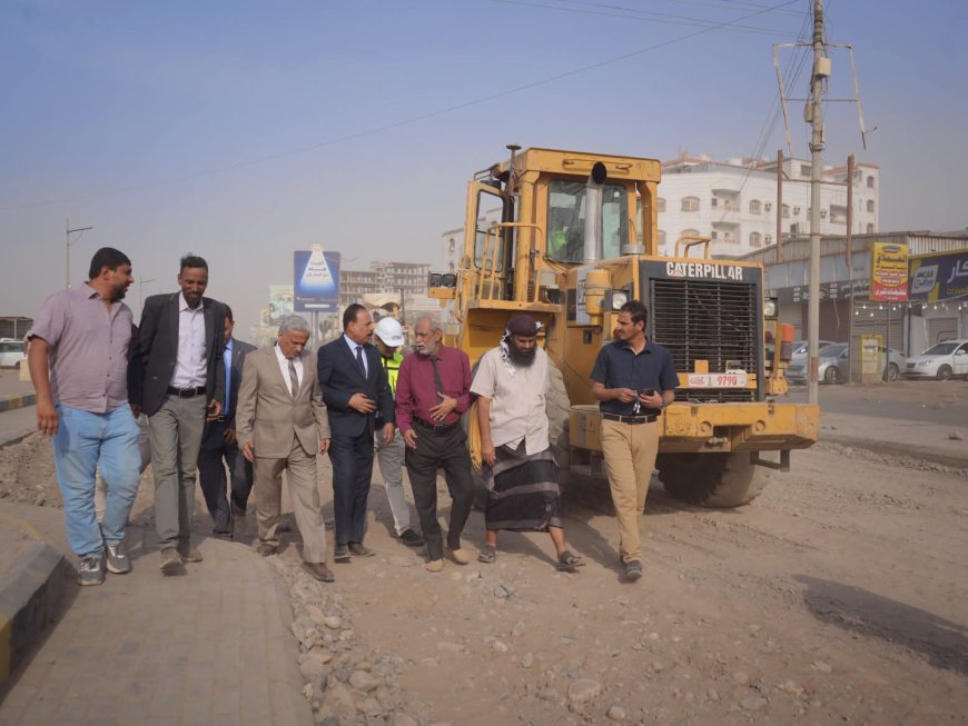 وزير الأشغال يدشن مشروع صيانة وتأهيل خط كورنيش المحافظ في المنصورة 