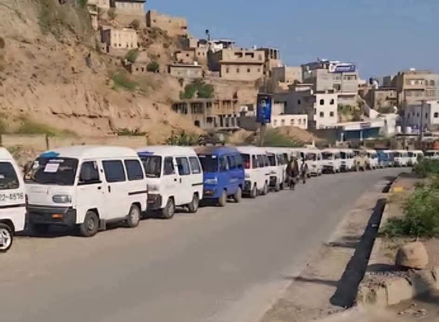 أزمة الغاز تدخل أسبوعها الأخطر.. صافر عادت للإنتاج والطوابير لم تنتهِ.. فمن يختنق بسلسلة الإمداد؟