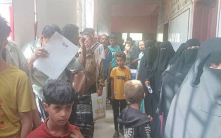 مدارس الشيخ عثمان تواجه ضغطًا متزايدًا في الاستيعاب.. والوافدون من مختلف المحافظات يرفعون أعداد الطلاب