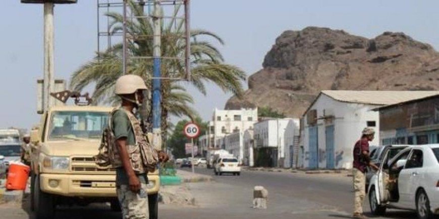 أمن عدن يطيح بخلايا إرهابية تلقت تدريبات عسكرية في مناطق سيطرة الحوثيين.. تفاصيل