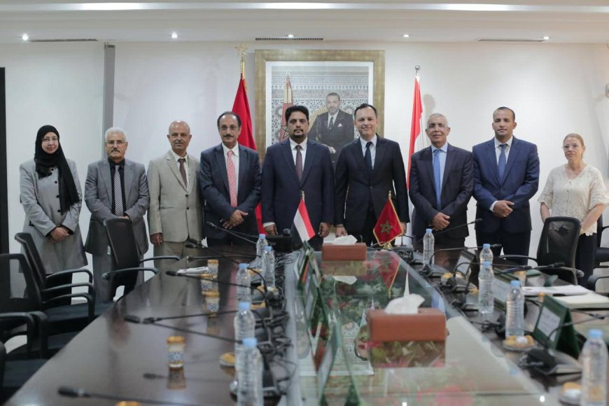 وزيرا التعليم الفني اليمني والإدماج الاقتصادي المغربي يبحثان تعزيز التعاون في التكوين المهني وتنمية الكفاءات